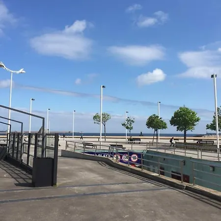 Apartamento 1ºlinea Playa Poniente * Хіхон